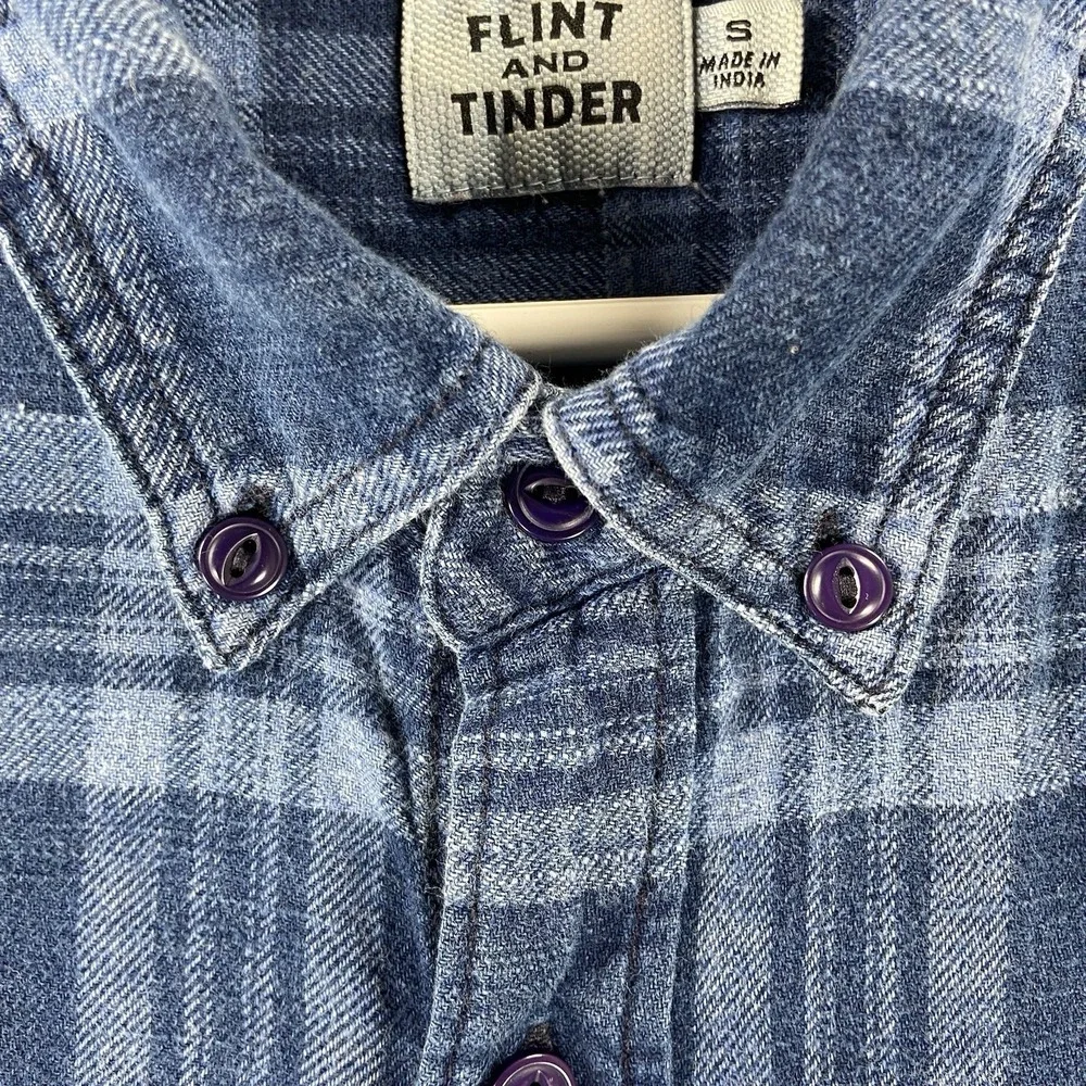 Flint and Tinder Shirt Mens Small Flannel Button Down Huckberry Plaid Cotton